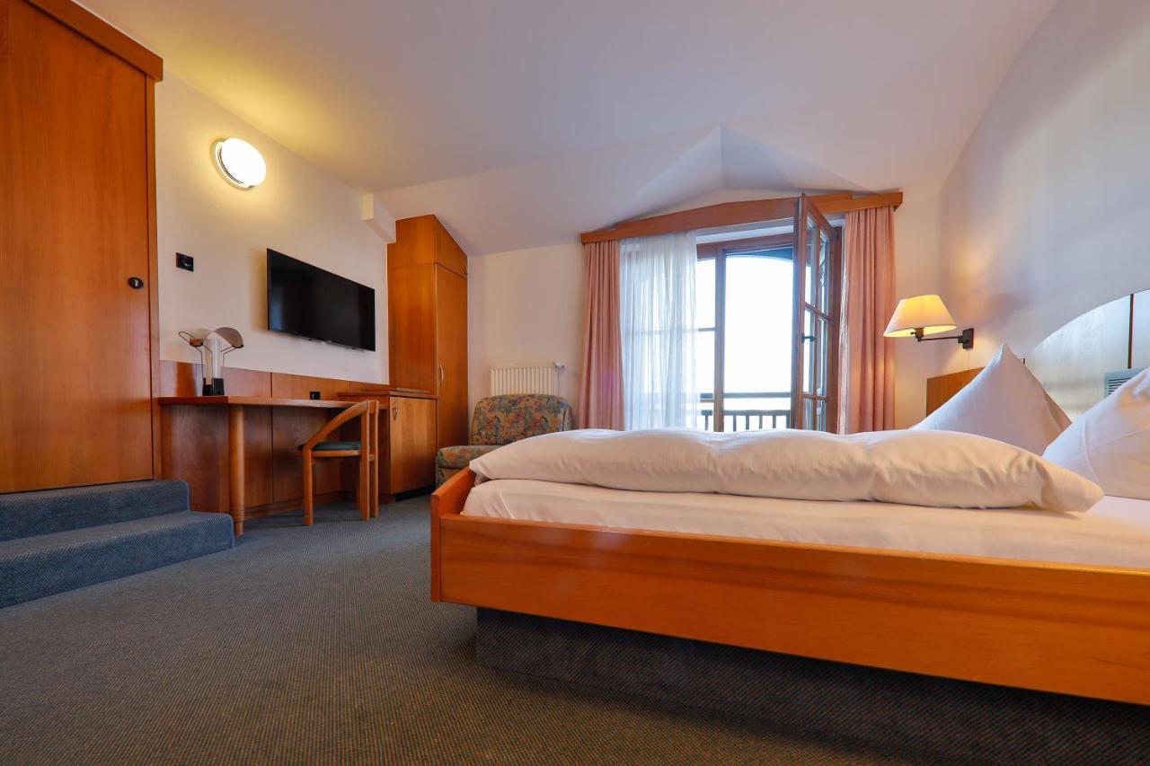 Hotel Edlingerwirt - Sauna & Golfsimulator Inklusive Spittal an der Drau Exterior photo